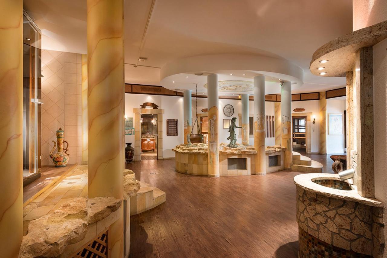Wellnesshotel Seeschloesschen - Privat- Spa & Naturresort Senftenberg Dış mekan fotoğraf