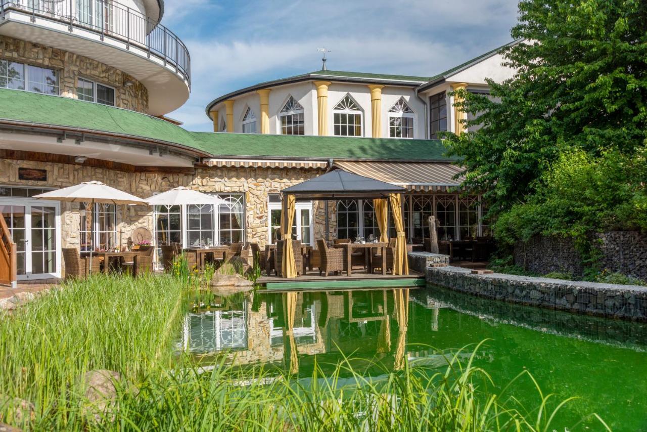 Wellnesshotel Seeschloesschen - Privat- Spa & Naturresort Senftenberg Dış mekan fotoğraf